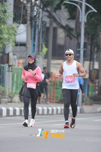 Race photo from Isoplus Run 2024 Surabaya