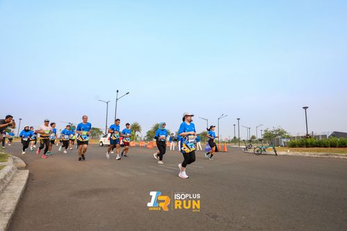 Race photo from ISOPlus Run 2024 Jakarta