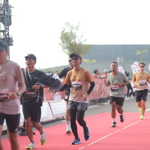 Race photo from KEDIRI HALF MARATHON 2026