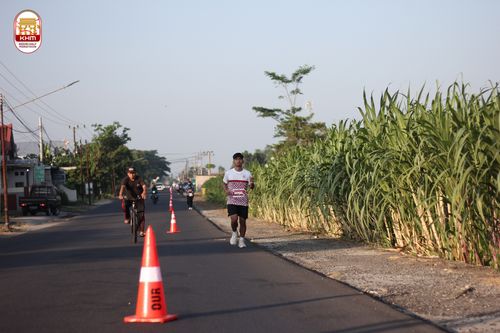 Race photo from Kediri Half Marathon 2024