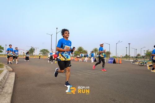 Race photo from ISOPlus Run 2024 Jakarta
