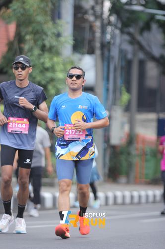 Race photo from Isoplus Run 2024 Surabaya