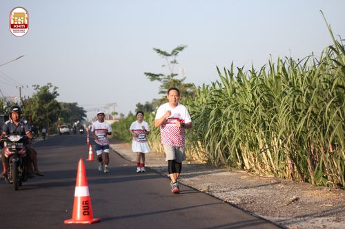 Race photo from Kediri Half Marathon 2024