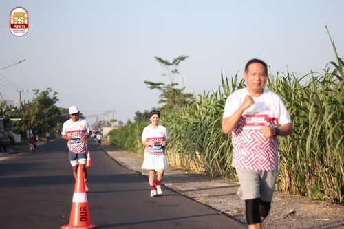 Race photo from Kediri Half Marathon 2024