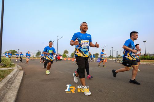 Race photo from ISOPlus Run 2024 Jakarta