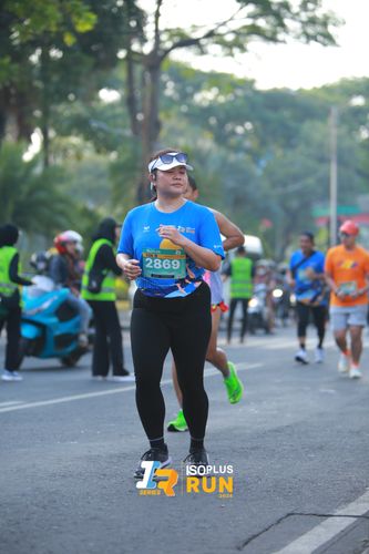 Race photo from Isoplus Run 2024 Surabaya