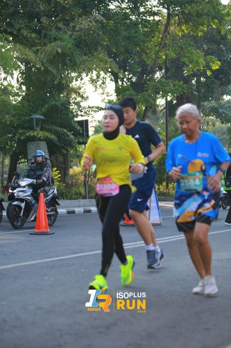 Race photo from Isoplus Run 2024 Surabaya