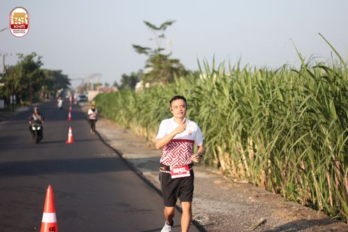 Race photo from Kediri Half Marathon 2024