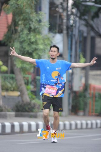 Race photo from Isoplus Run 2024 Surabaya