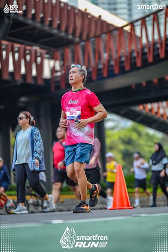 Race photo from Smartfren Run 2025 
