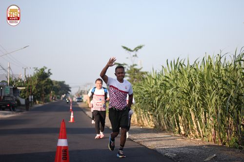 Race photo from Kediri Half Marathon 2024