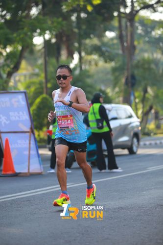 Race photo from Isoplus Run 2024 Surabaya