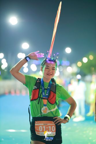 Race photo from PIK NITE RUN 2025