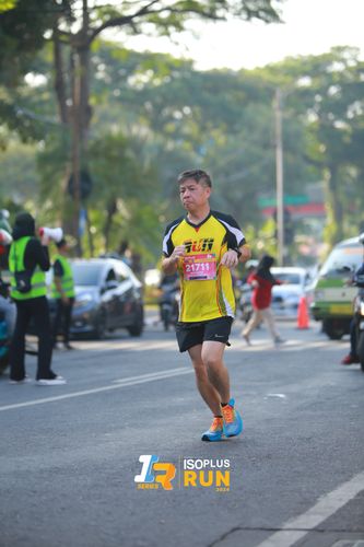 Race photo from Isoplus Run 2024 Surabaya