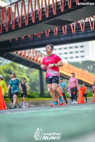 Race photo from Smartfren Run 2025 