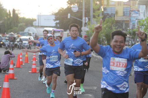 Race photo from Jabar Run 10K 2024