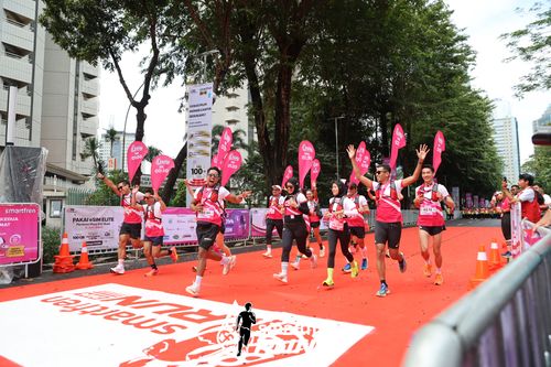 Race photo from Smartfren Run 2024