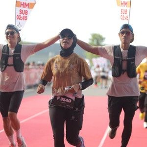 Race photo from KEDIRI HALF MARATHON 2026