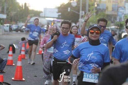 Race photo from Jabar Run 10K 2024