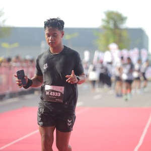Race photo from KEDIRI HALF MARATHON 2026