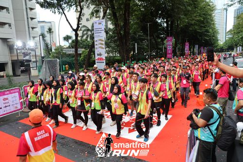 Race photo from Smartfren Run 2024