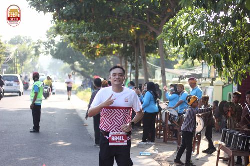 Race photo from Kediri Half Marathon 2024