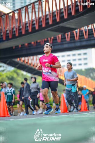 Race photo from Smartfren Run 2025 