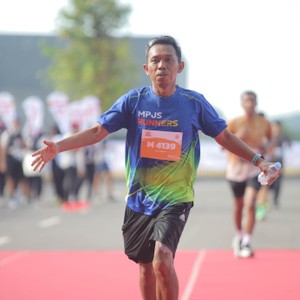 Race photo from KEDIRI HALF MARATHON 2026