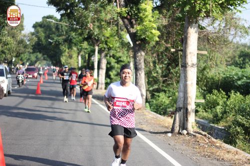 Race photo from Kediri Half Marathon 2024
