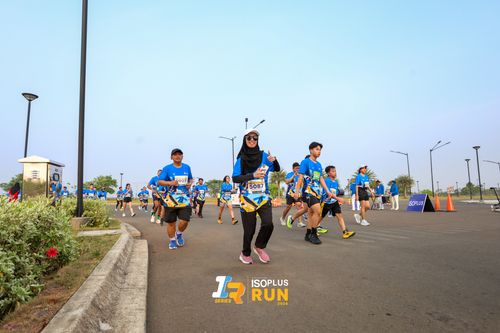 Race photo from ISOPlus Run 2024 Jakarta