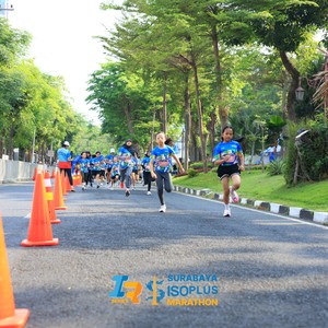 Race photo from SURABAYA ISOPLUS MARATHON 2026