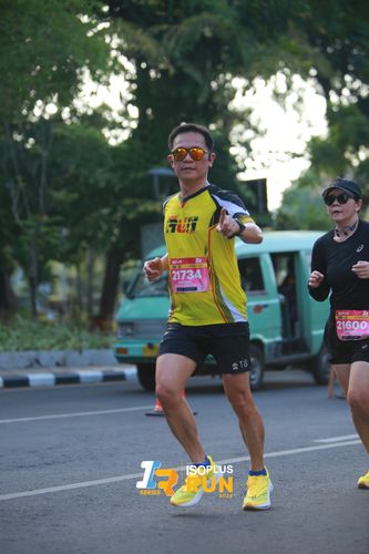 Race photo from Isoplus Run 2024 Surabaya