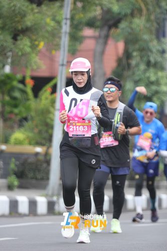 Race photo from Isoplus Run 2024 Surabaya