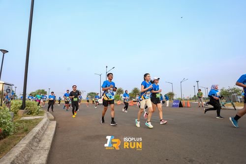 Race photo from ISOPlus Run 2024 Jakarta