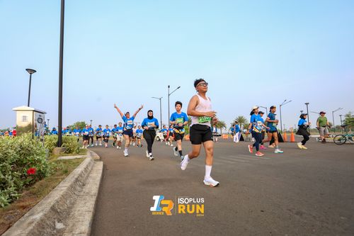 Race photo from ISOPlus Run 2024 Jakarta