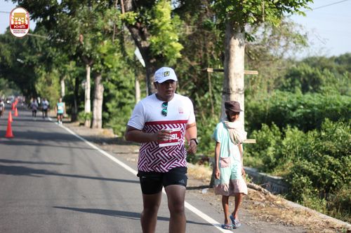 Race photo from Kediri Half Marathon 2024