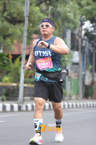 Race photo from Isoplus Run 2024 Surabaya