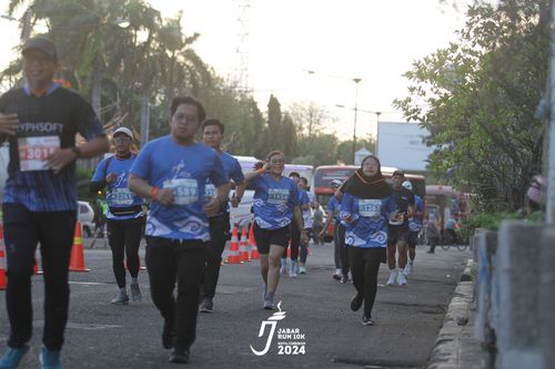 Race photo from Jabar Run 10K 2024