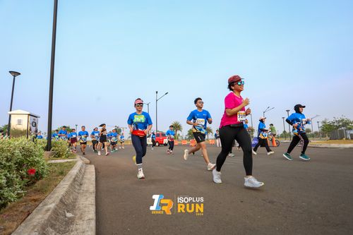 Race photo from ISOPlus Run 2024 Jakarta