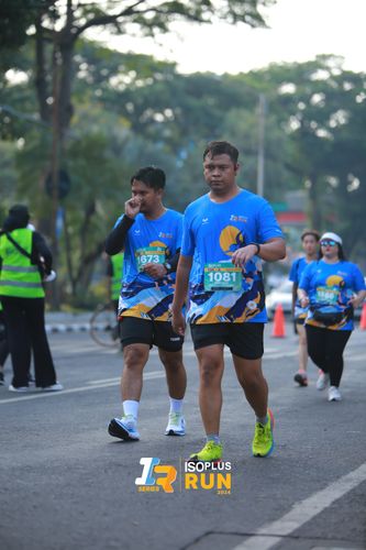 Race photo from Isoplus Run 2024 Surabaya