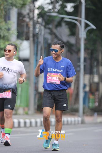 Race photo from Isoplus Run 2024 Surabaya