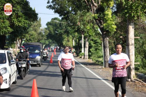 Race photo from Kediri Half Marathon 2024