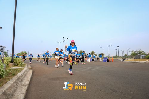Race photo from ISOPlus Run 2024 Jakarta