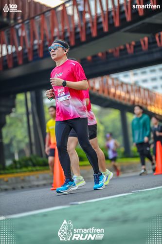 Race photo from Smartfren Run 2025 