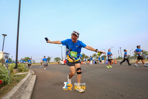 Race photo from ISOPlus Run 2024 Jakarta