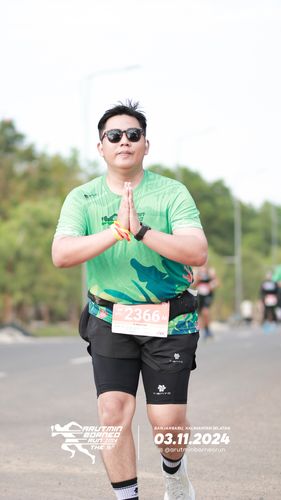 Race photo from Arutmin Borneo Run 2024