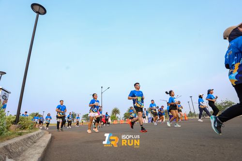 Race photo from ISOPlus Run 2024 Jakarta