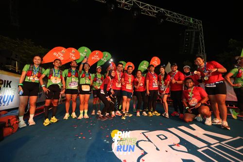 Race photo from PIK NITE RUN 2025