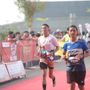 Race photo from KEDIRI HALF MARATHON 2026