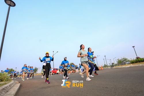Race photo from ISOPlus Run 2024 Jakarta